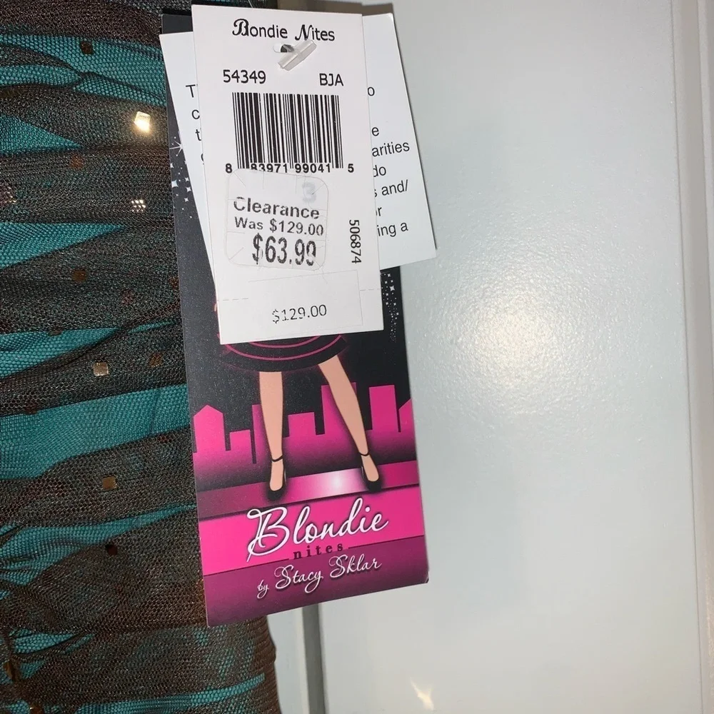Strapless Blondie Nites front zipper Jr. dress. NWT